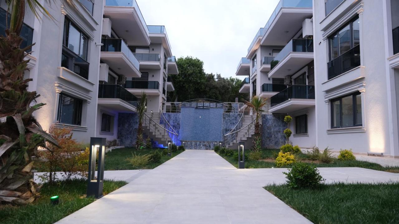 Flower City Suits Aparthotel Yalova  Exterior photo