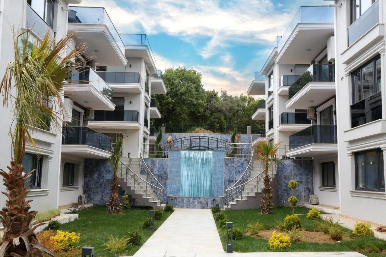Flower City Suits Aparthotel Yalova  Exterior photo